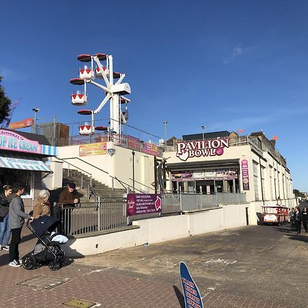 A Wave From It All Great Clacton المظهر الخارجي الصورة
